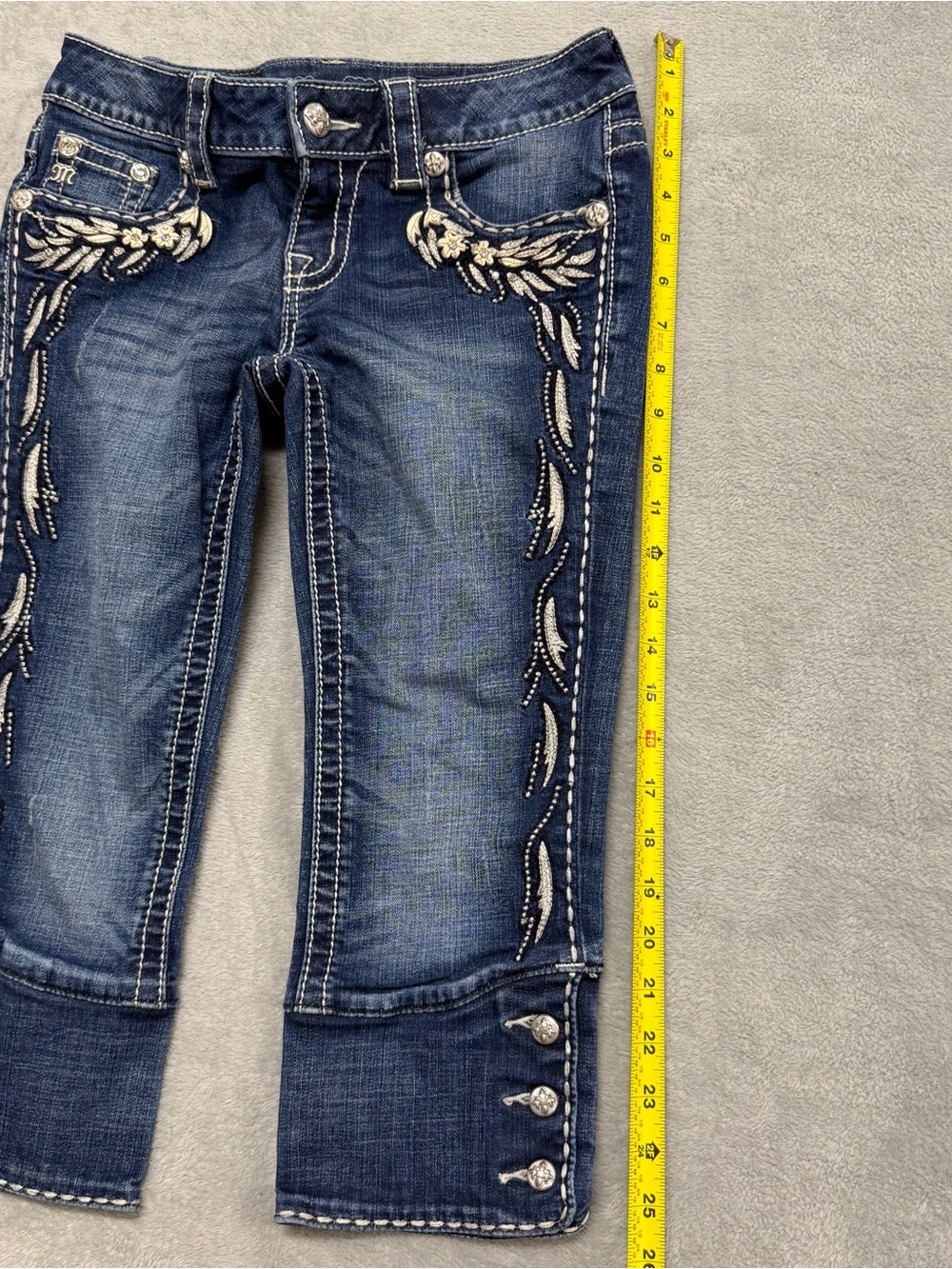 Miss Me Denim Capri Pants Womens Size 25 JP5543P Blue Cotton Floral Jewels - Picture 10 of 13